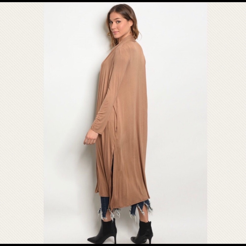 Tan Duster ✨With Pockets!!! ✨ - Picture 3 of 3